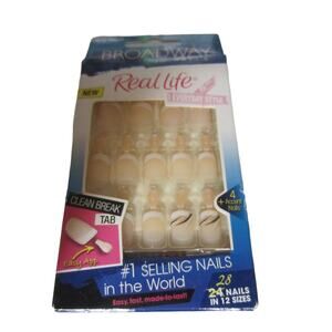 Broadway Real Life Everyday Style Press On Nails Nude French Manicure Set
